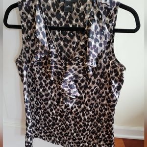 Fun and flirty Ann Taylor top
